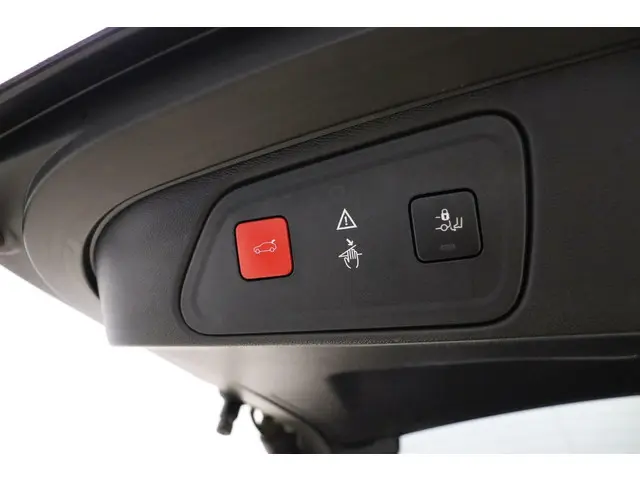 Peugeot 3008 1.2 PureTech Allure 2019 Benzine 13
