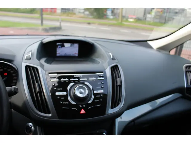 Ford C-MAX 1.6 Eco. Titanium 2014 Benzine 13