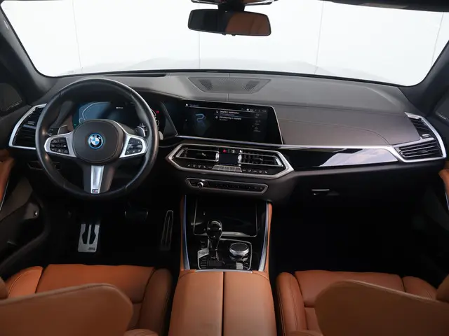 BMW X5 xDrive45e High Executive 2022 Hybride Benzine 16