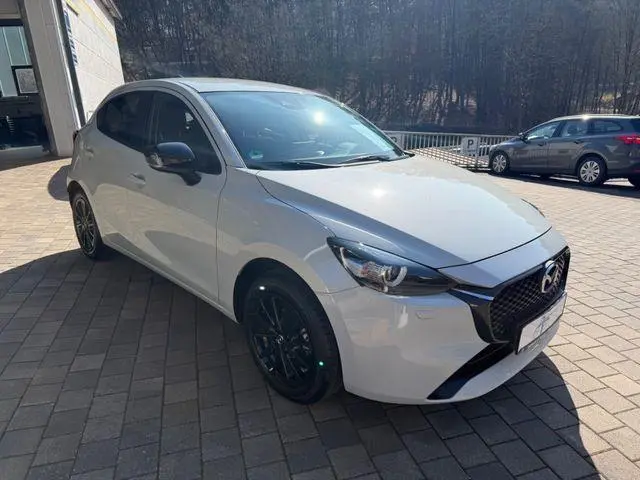 Mazda 2 Hybrid 2