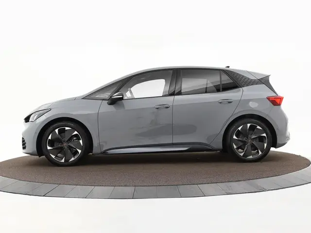 CUPRA Born Adrenaline 62 kWh 230pk 2022 Elektrisch 27