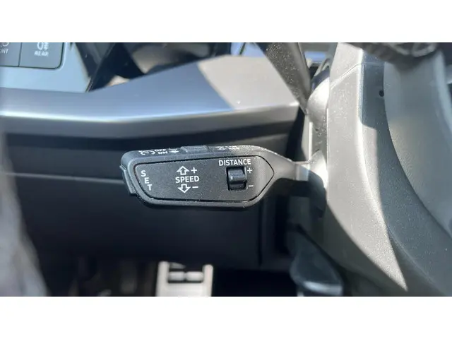 Audi A3 Limousine 30 TFSI 110Pk S Edition 2023 Benzine 21