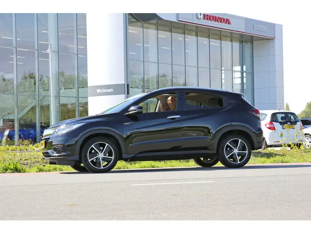Honda HR-V 1.5i VTEC EXECUTIVE 2019 Benzine 41