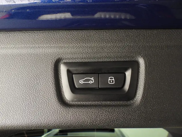 BMW 3 Serie Touring 320e 2023 Hybride Benzine 33