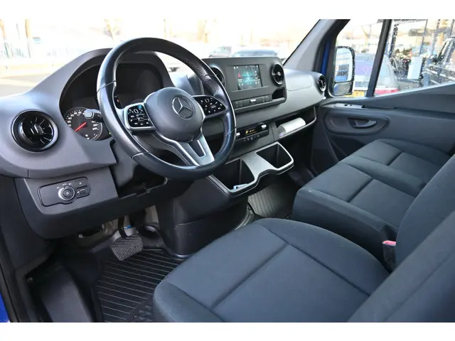 Mercedes-Benz Sprinter 315 CDI L2H2 RWD 2021 Diesel 4