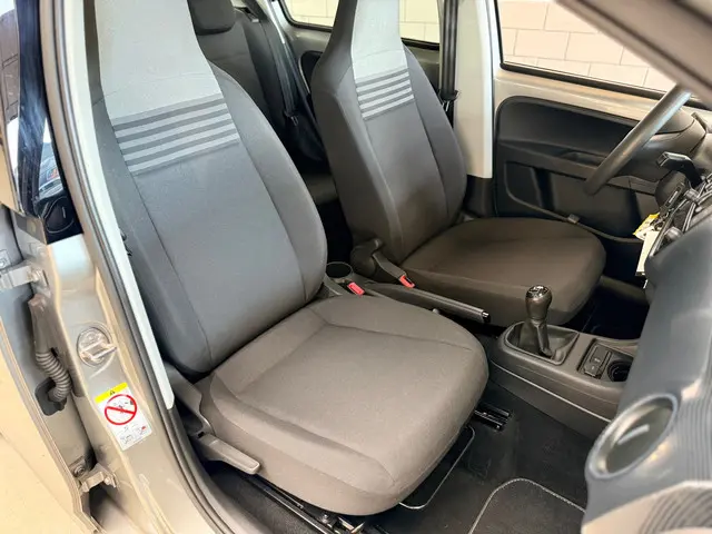 Volkswagen up! 1.0 2022 Benzine 11