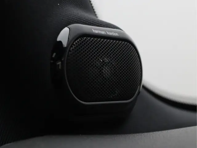 MINI Cooper Pepper 2018 Benzine 34