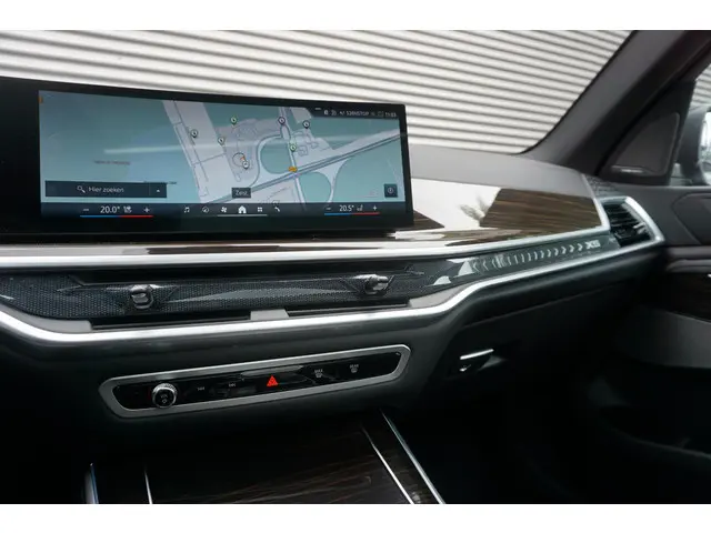 BMW X5 xDrive50e 2023 Hybride Benzine 10