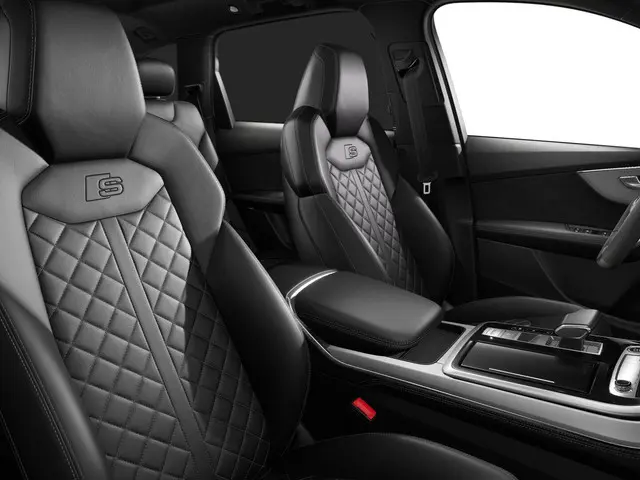 Audi Q7 55 TFSI e quattro Pro Line S 394 PK 2025 Benzine 4