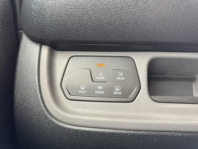 Volkswagen ID. Buzz Cargo 77 kWh L1 2023 Elektrisch 17