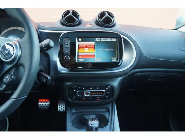 Smart Forfour EQ BRABUS Style 18 kWh 2019 Elektrisch 21