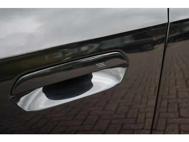 BMW X1 xDrive25e M-Sport 2023 Hybride Benzine 61