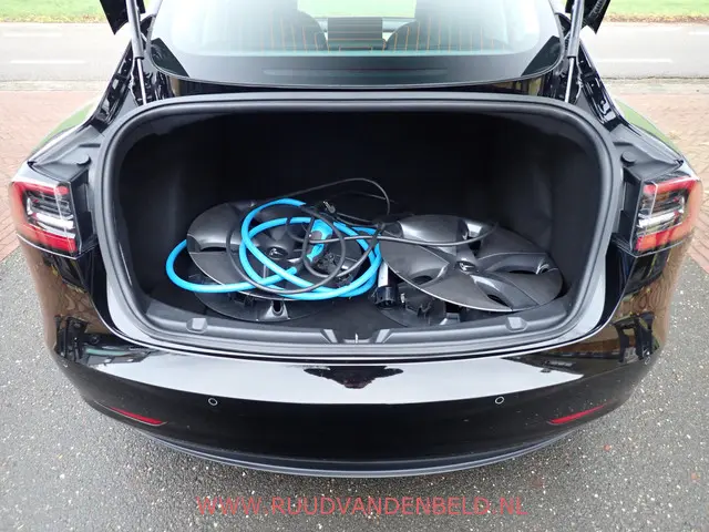 Tesla Model 3 SR+ 60KWH 2019 Elektrisch 36