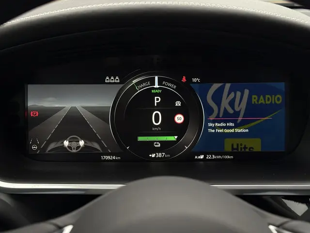 Jaguar I-PACE Aut. EV400 4WD HSE 90kWh 2018 Elektrisch 22