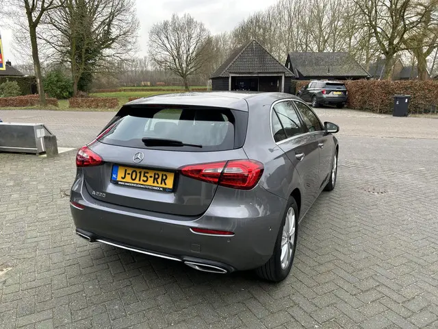 Mercedes-Benz A-Klasse 220 Premium 2019 Benzine 6