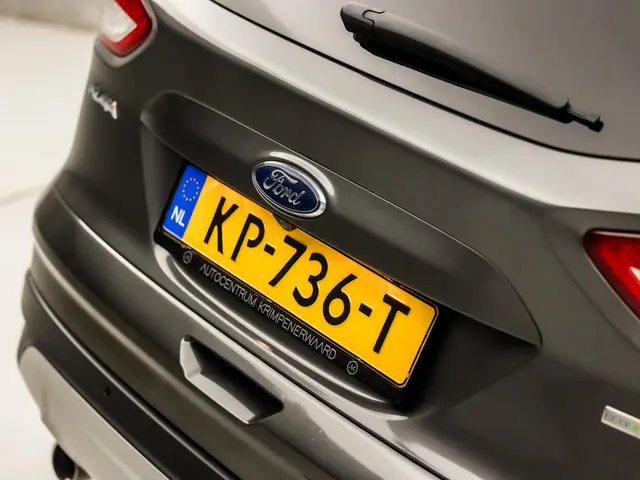 Ford Kuga 1.5 Titanium 2016 Benzine 26