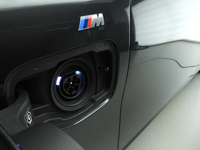 BMW 5 Serie Sedan 530e 2024 Hybride Benzine 48