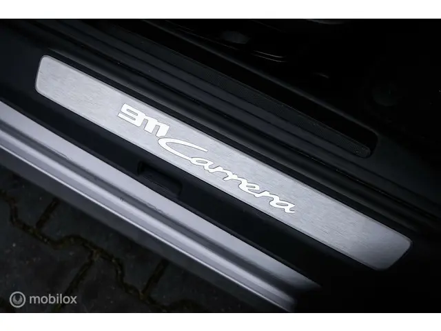 Porsche 911 3.0 Carrera 2020 Benzine 73