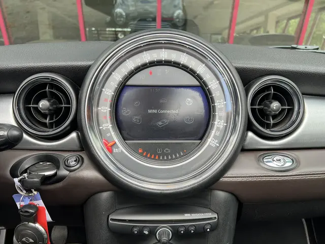 MINI Cooper Cabrio Mini 1.6 2015 Benzine 26