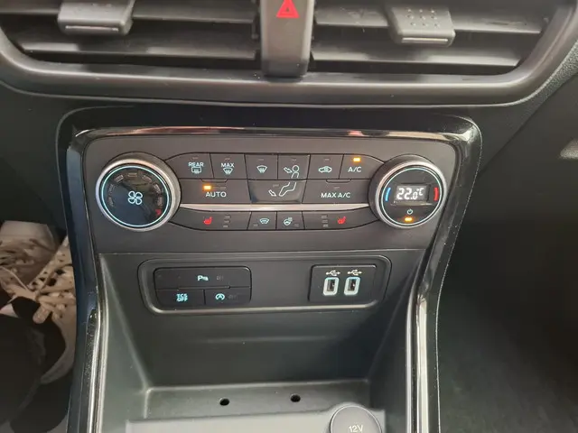 Ford EcoSport 1.0 EcoBoost ST Line 140pk! 2019 Benzine 29