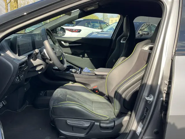 Kia EV6 GT AWD 77.4 kWh 2024 Elektrisch 17