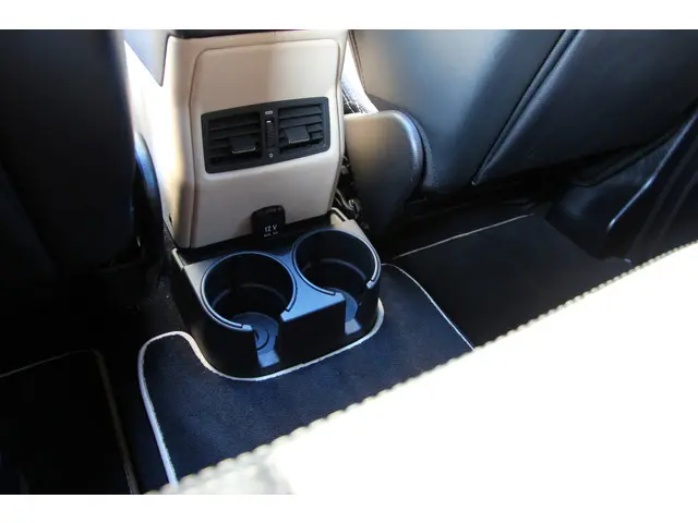 Mercedes-Benz G-Klasse AMG 63 2017 Benzine 38