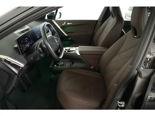 BMW iX xDrive50 Sport SKY 112 kWh 2023 Elektrisch 3