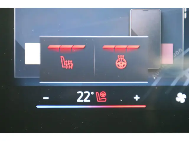 BMW 1 Serie 123 xDrive 5-deurs 2026 Benzine 18