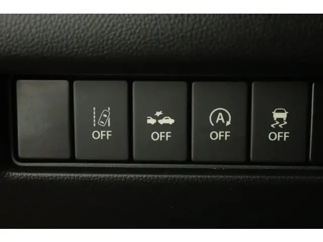 Suzuki Swift 1.0 Stijl Smart Hybrid 2019 Benzine 30