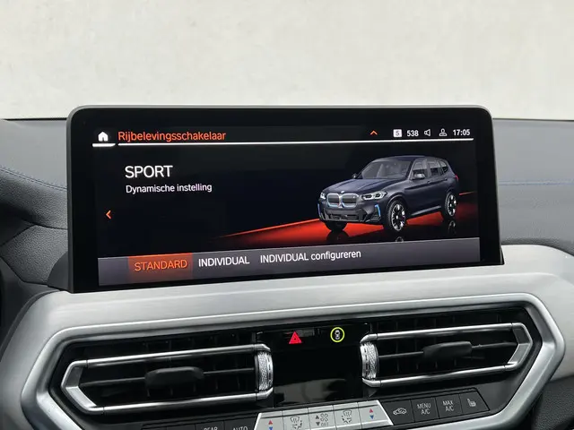 BMW iX3 High Executive Edition 80 kWh 2025 Elektrisch 21