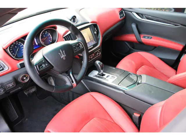 Maserati Ghibli 3.0 S Q4 2014 Benzine 2