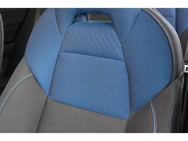 Lynk & Co 01 1.5 2023 Hybride Benzine 13