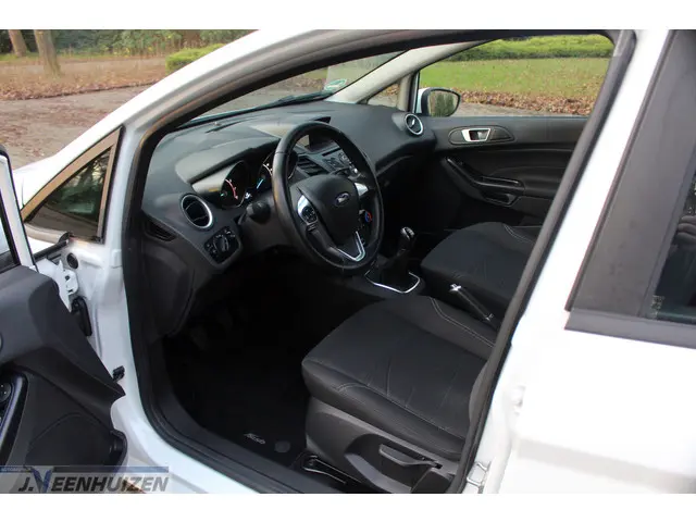 Ford Fiesta 1.0 Style 2015 Benzine 11