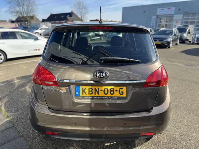Kia Venga Automaat 1.6 CVVT ComfortLine 2018 Benzine 7