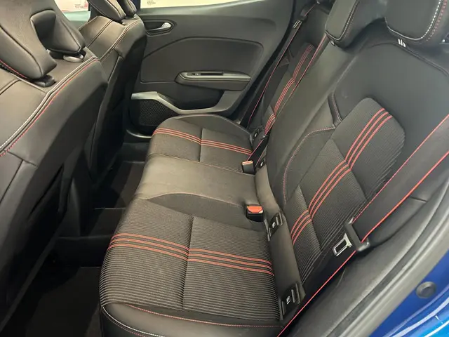 Renault Clio 1.0 TCe 90 R.S. Line 2022 Benzine 9