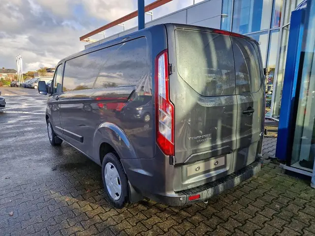 Ford Transit Custom 300 2.0 TDCI L2H1 Trend 2023 Diesel 3