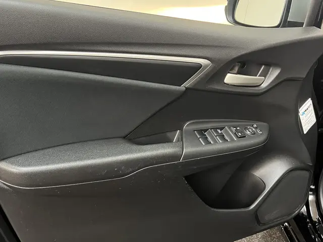 Honda Jazz 1.3 i-VTEC Comfort 2017 Benzine 30