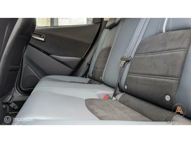 Mazda 2 1.5 Skyactiv-G Signature 2021 Benzine 27