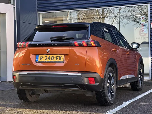 Peugeot e-2008 EV GT 50 kWh 2021 Elektrisch 2