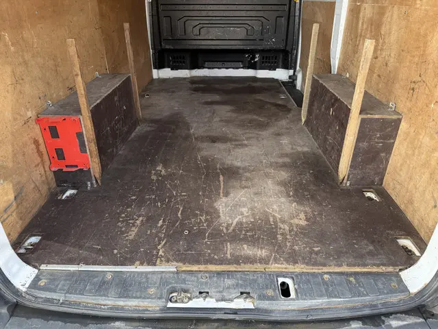MAN TGE 3.140 2.0 TDI 2021 Diesel 13