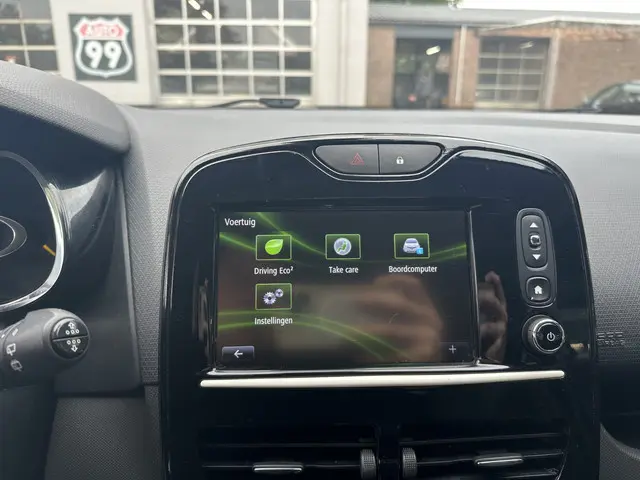 Renault Clio Estate 1.2 Dynamique 2015 Benzine 26