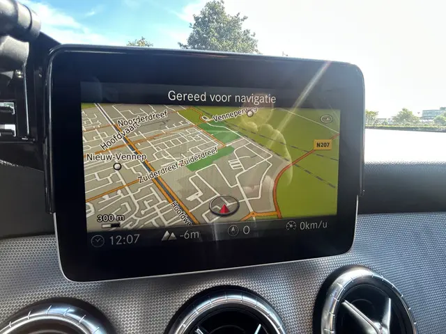 Mercedes-Benz CLA 180 Prestige 2017 Benzine 24