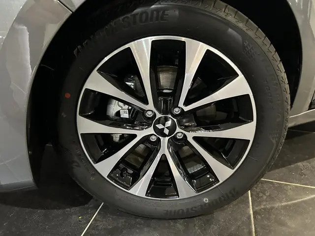 Mitsubishi Colt 1.6 HEV Intense 2026 Hybride Benzine 25