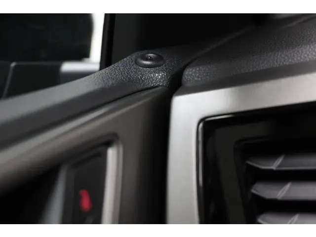 Volkswagen Polo 1.0 TSI Comfortline 2019 Benzine 30