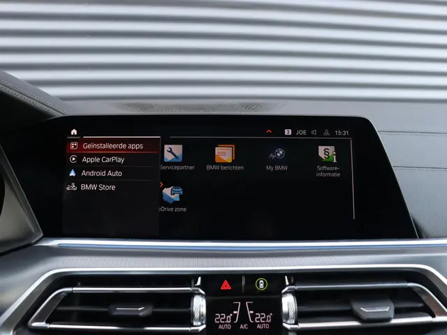 BMW X5 xDrive45e 2022 Hybride Benzine 36