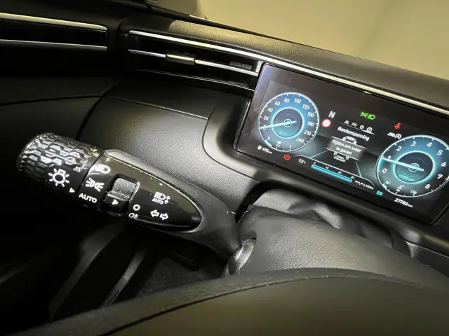 Hyundai Tucson 1.6 T-GDI MHEV i-Motion 2022 Benzine 30