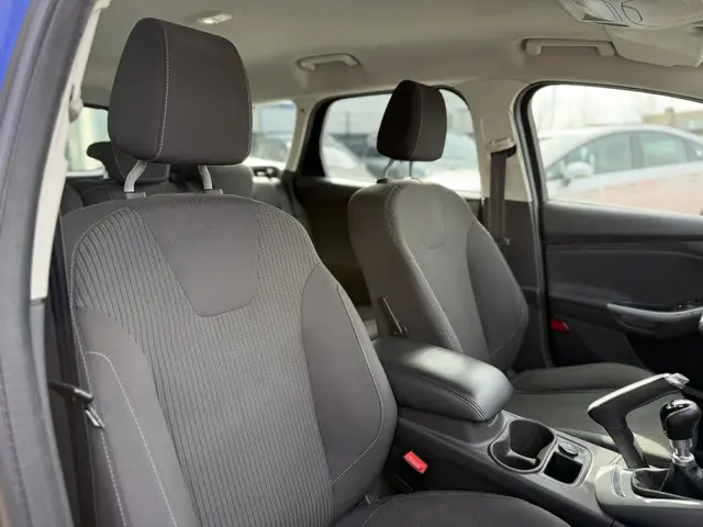 Ford Focus Wagon 1.0 EcoB. Edit. Plus 2014 Benzine 9