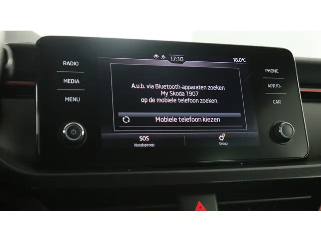 Škoda Scala 1.0 TSI 110pk Sport Business 2023 Benzine 28