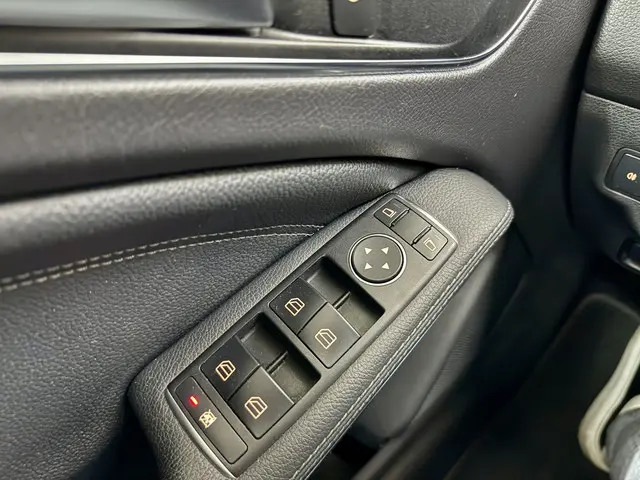 Mercedes-Benz GLA 200 Ambition, 157Pk, 2014, 2014 Benzine 35
