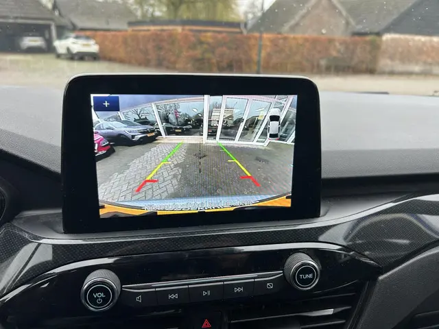 Ford Kuga 2.5 PHEV ST-Line 2023 Hybride Benzine 27